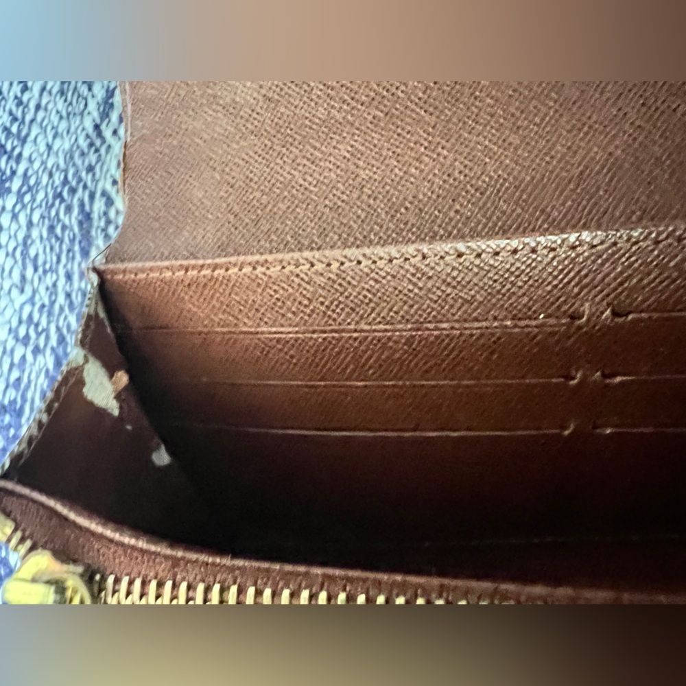 Louis Vuitton Brown Monogram Continental Wallet - Picture 8 of 13